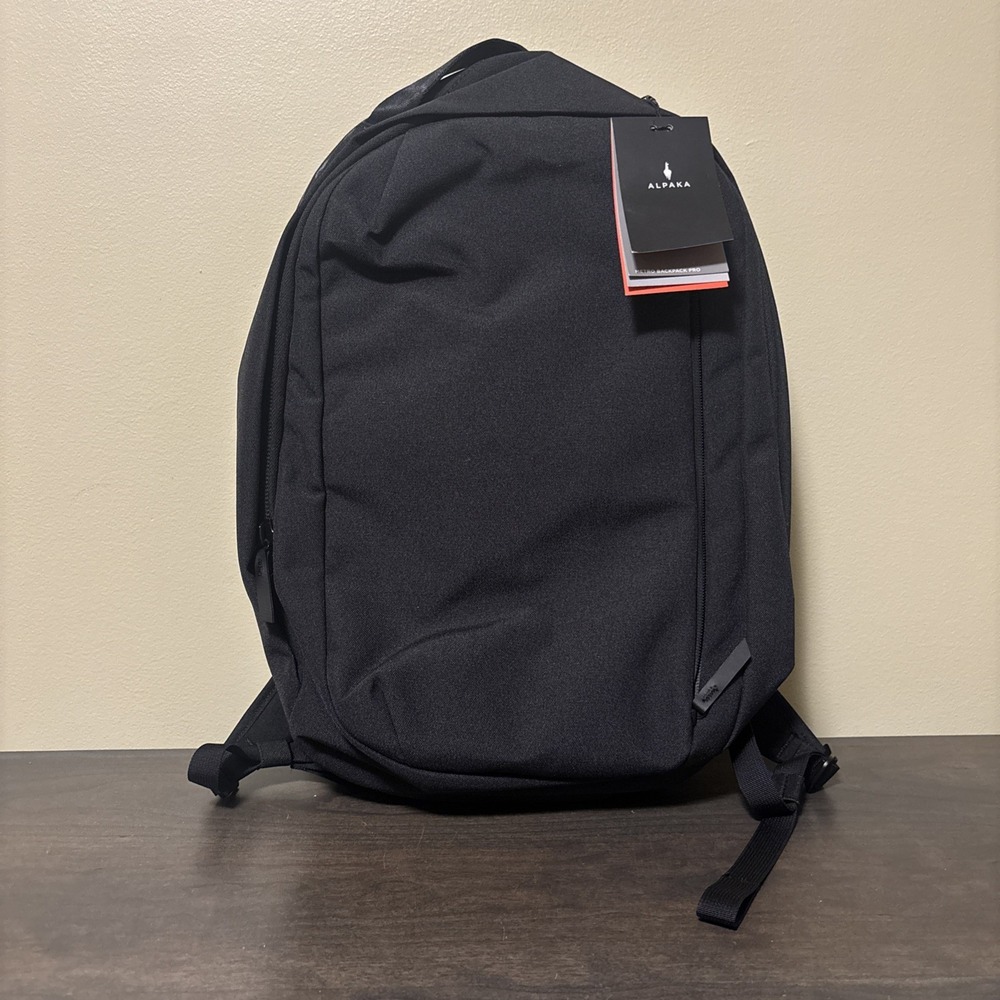 NWT Alpaka Metro Laptop Pro Bag Backpack  Black | Axoflux 600D